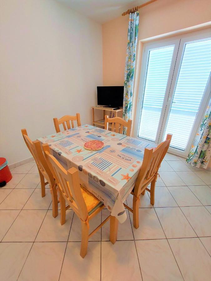 Apartments Neva & Neva Beach House Srima Extérieur photo