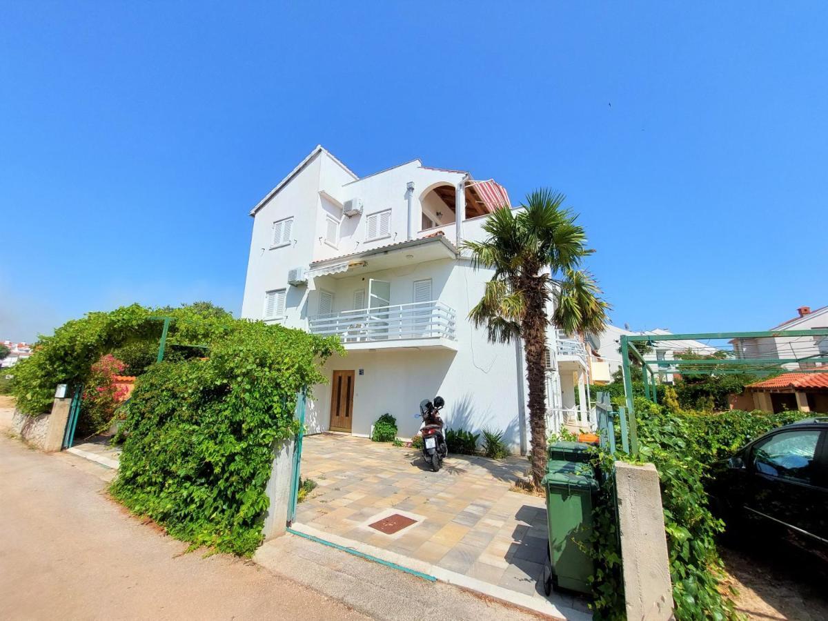Apartments Neva & Neva Beach House Srima Extérieur photo