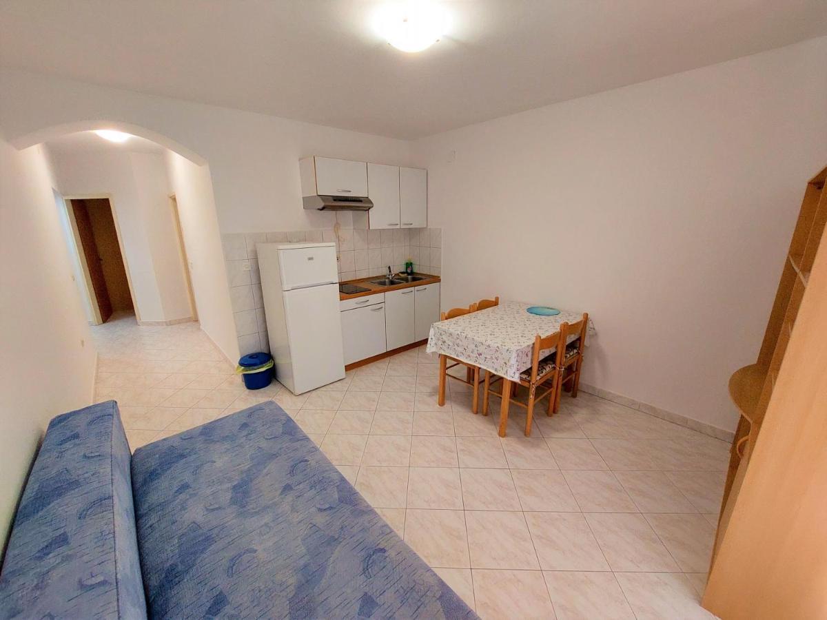 Apartments Neva & Neva Beach House Srima Extérieur photo