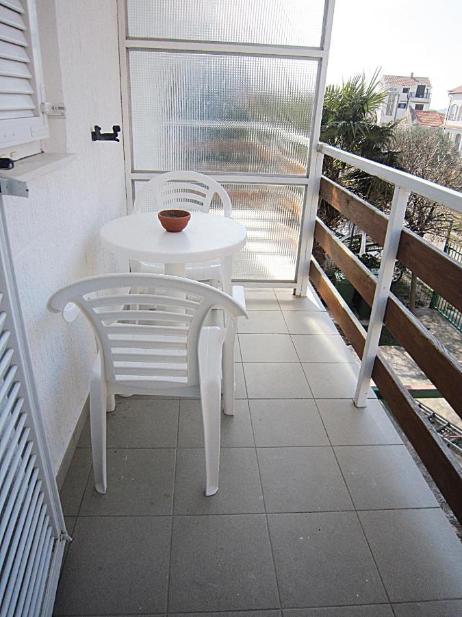 Apartments Neva & Neva Beach House Srima Extérieur photo
